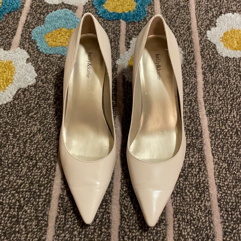 Kelly & Katie Cream 2.5” Heels